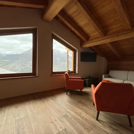 Vakantiehuis La Pesse - Ad Un Passo Dalle Stelle Nus